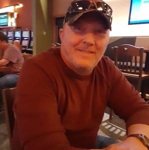 Meet your Posher, Mark